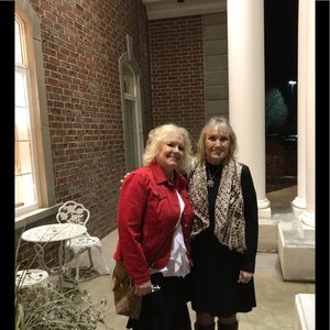 Meet your Posher, Deb